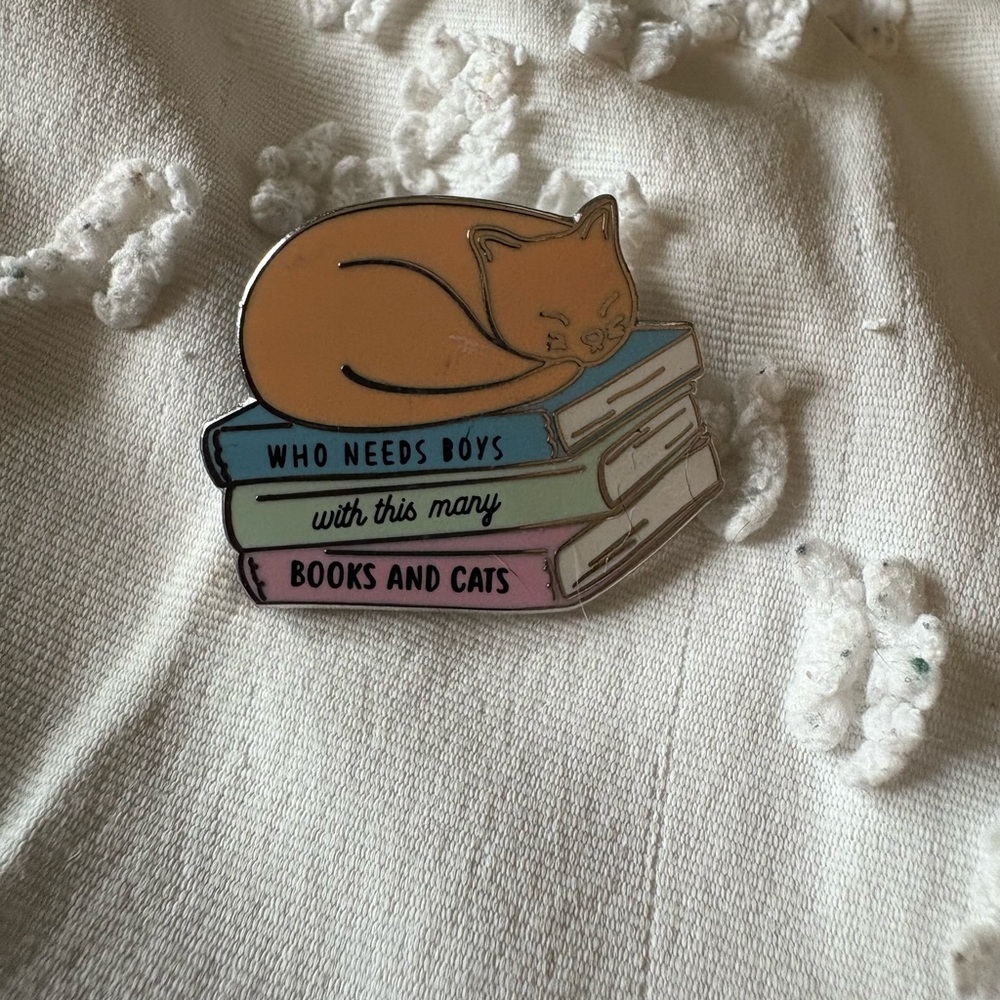 Cat Enamel Pin - Tan and Multicolor